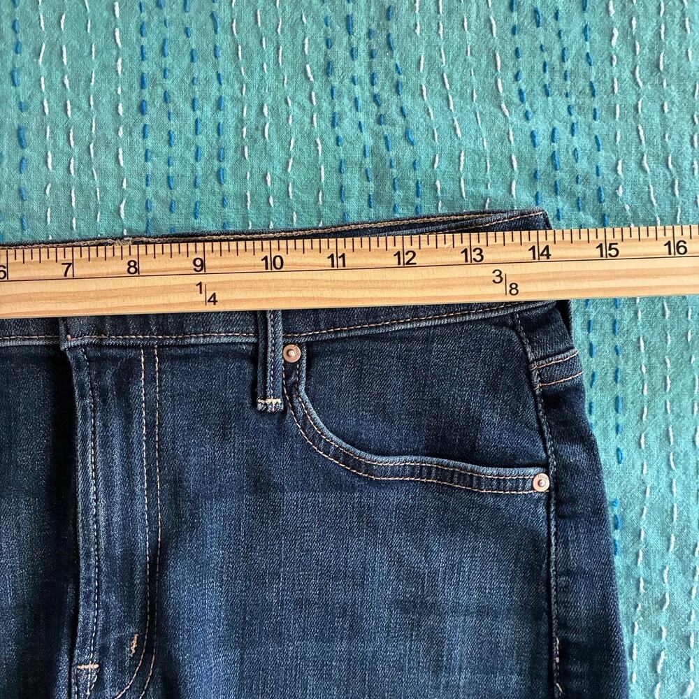 MOTHER The Charmer Fray Short Denim Cutoff Shorts Women 27 Dark Wash Raw Hem - Picture 8 of 11